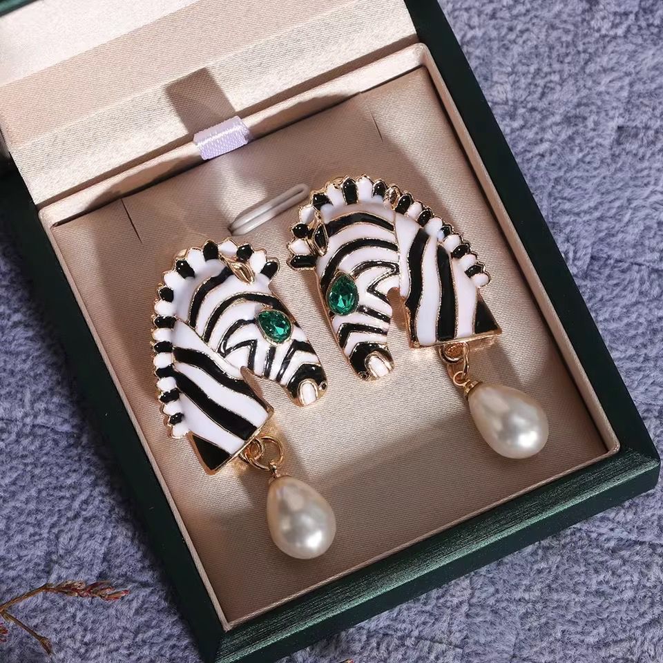 Zebra Pearl Drops