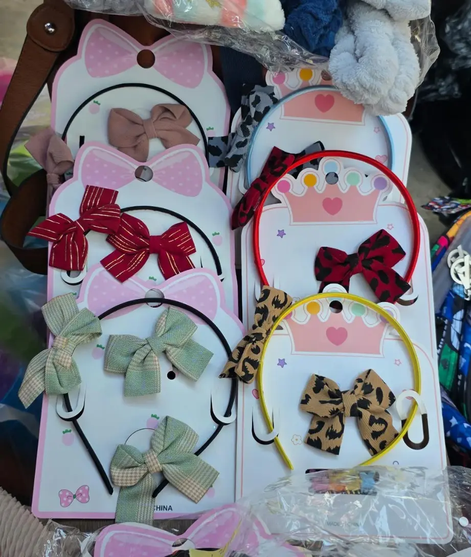 Headband with accessories for girls